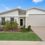 64/5 Serenity Drive, ELI WATERS, QLD 4655 AUS
