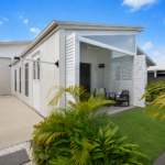 64/5 Serenity Drive, ELI WATERS, QLD 4655 AUS