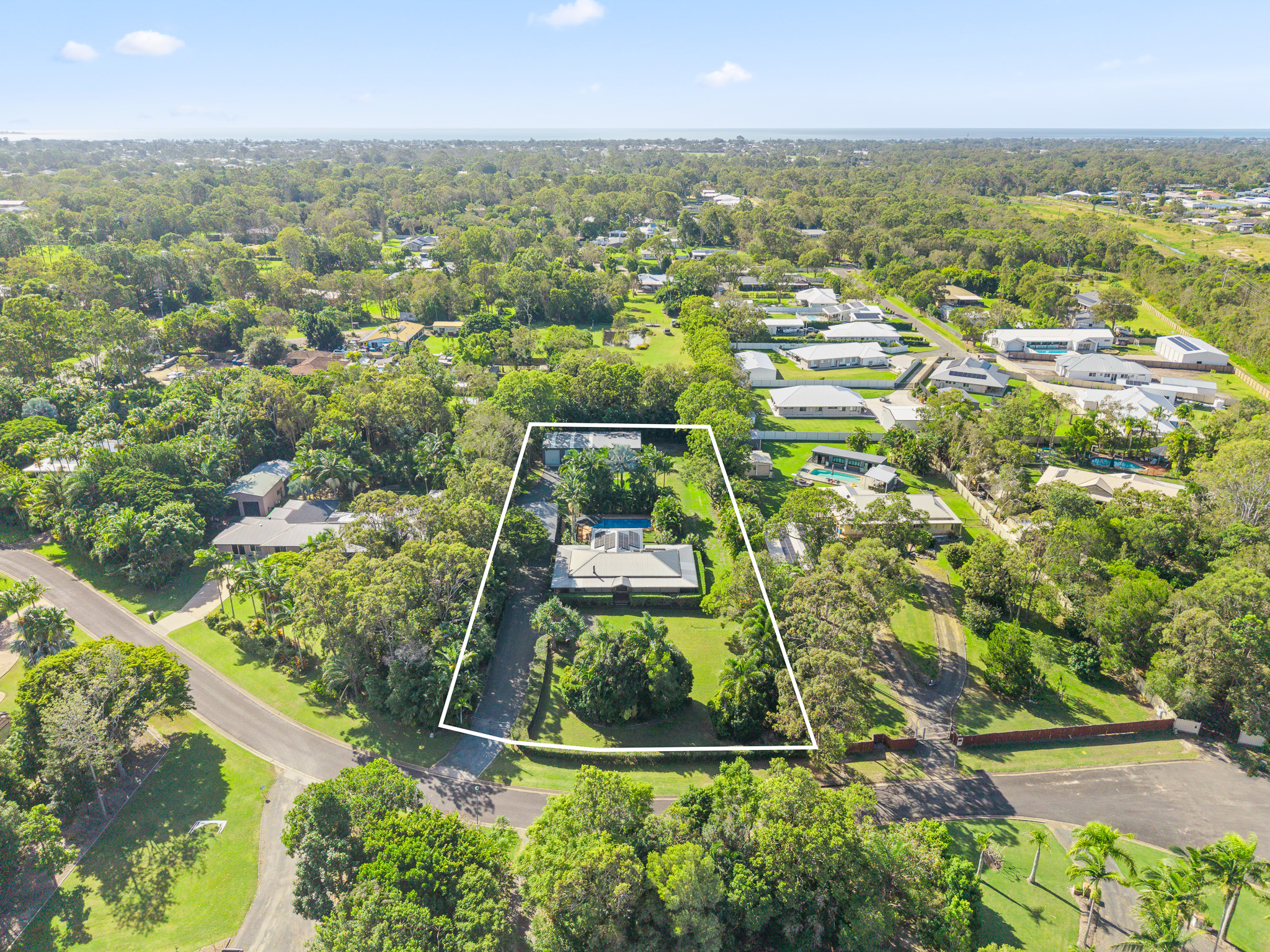 16-18 Mungara Court, WONDUNNA, QLD 4655 AUS