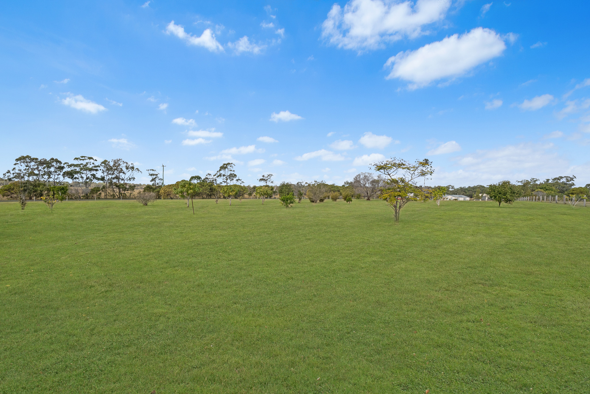 330 Moorabinda Drive, SUNSHINE ACRES, QLD 4655 AUS