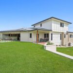 9-11 Gundesen Drive, URRAWEEN, QLD 4655 AUS