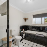 105 Garden Drive, URANGAN, QLD 4655 AUS