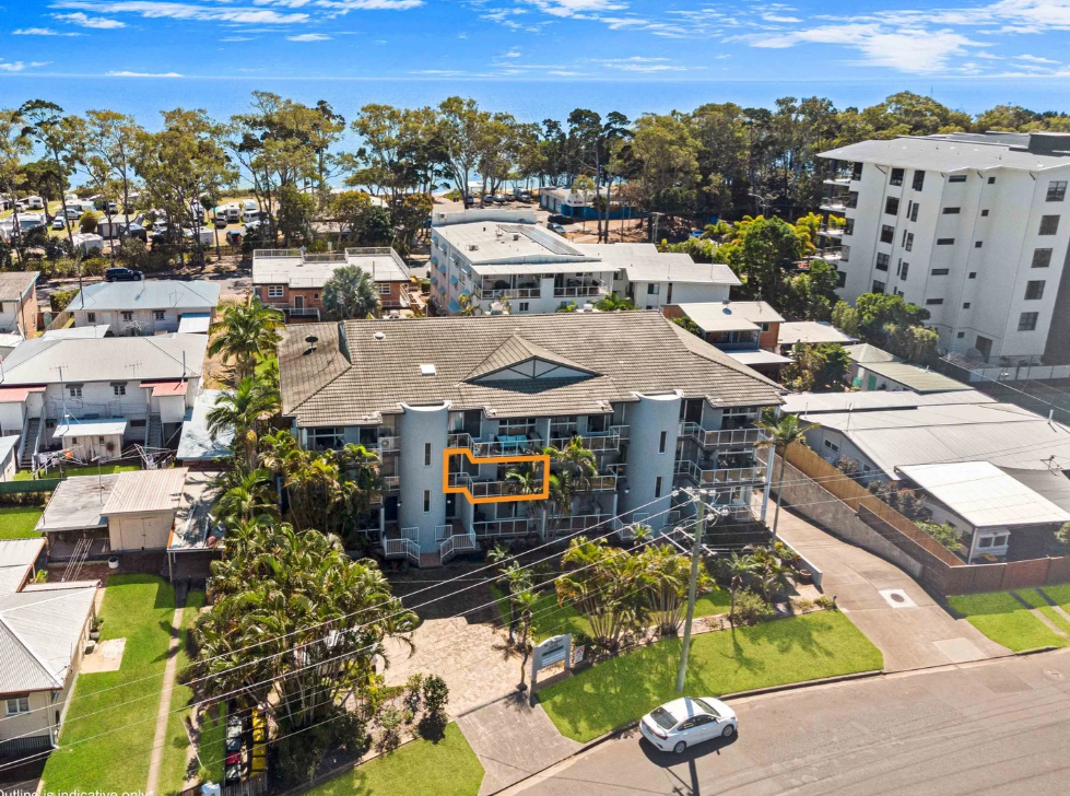 6/44 Freshwater Street, SCARNESS, QLD 4655 AUS
