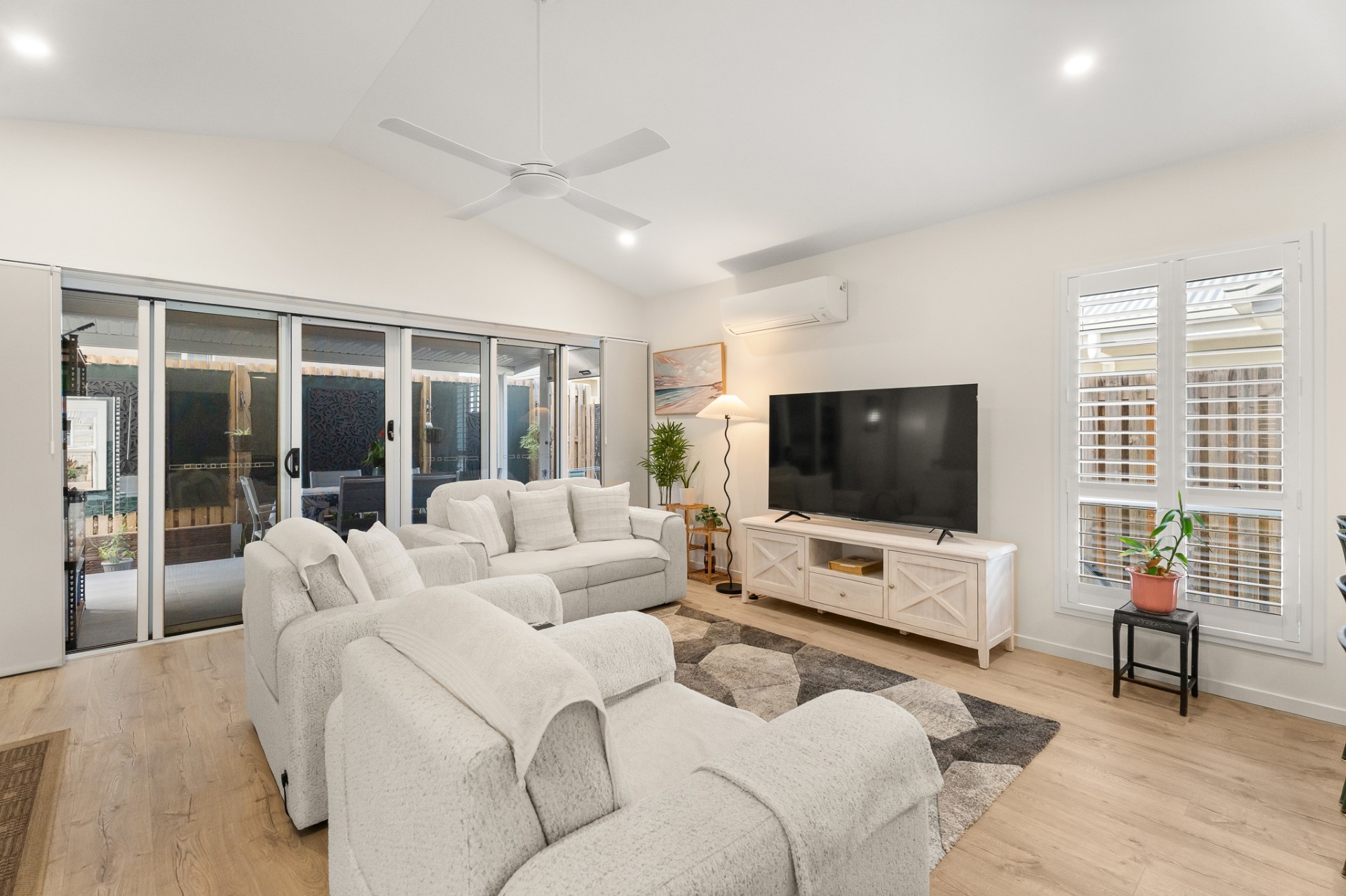 442/2-20 Island View Drive, URANGAN, QLD 4655 AUS
