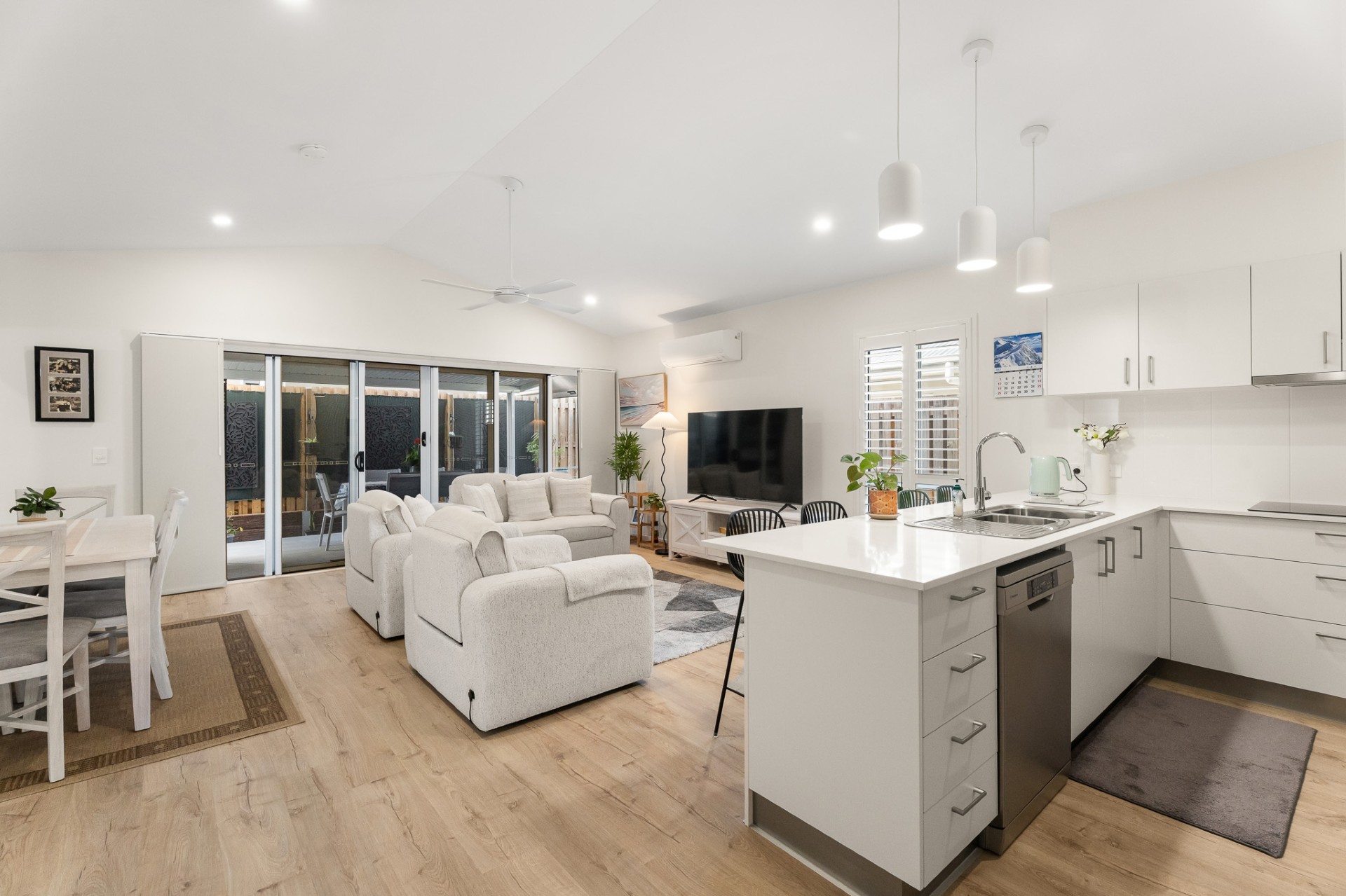 442/2-20 Island View Drive, URANGAN, QLD 4655 AUS
