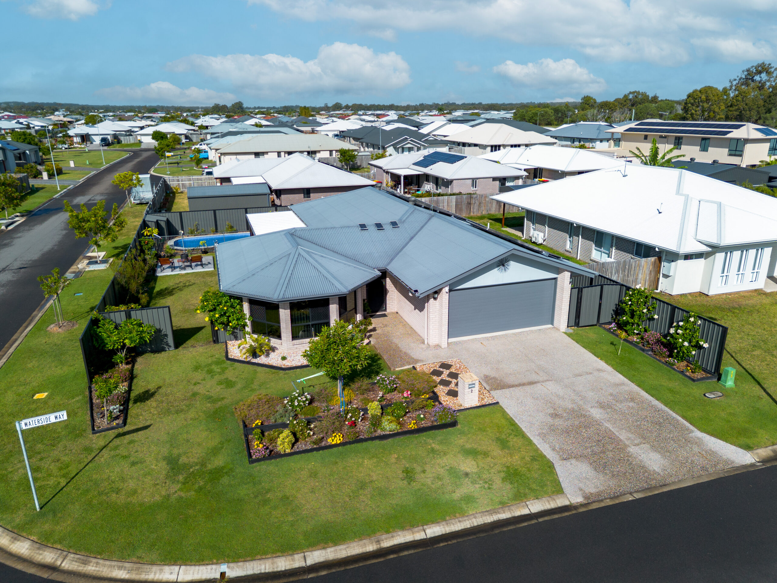 2 Waterside Way, ELI WATERS, QLD 4655 AUS
