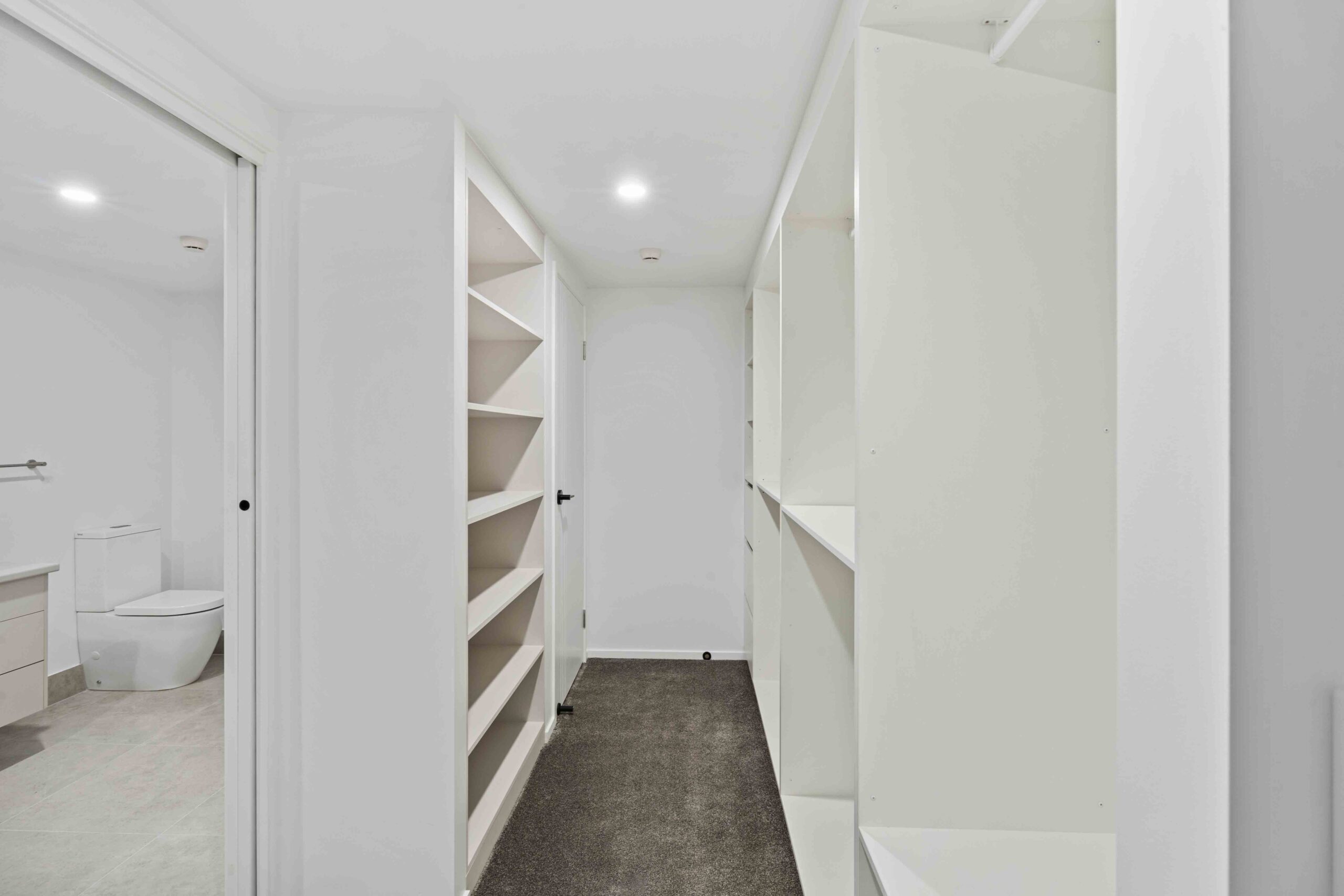 16/8-10 Pier Street, URANGAN, QLD 4655 AUS