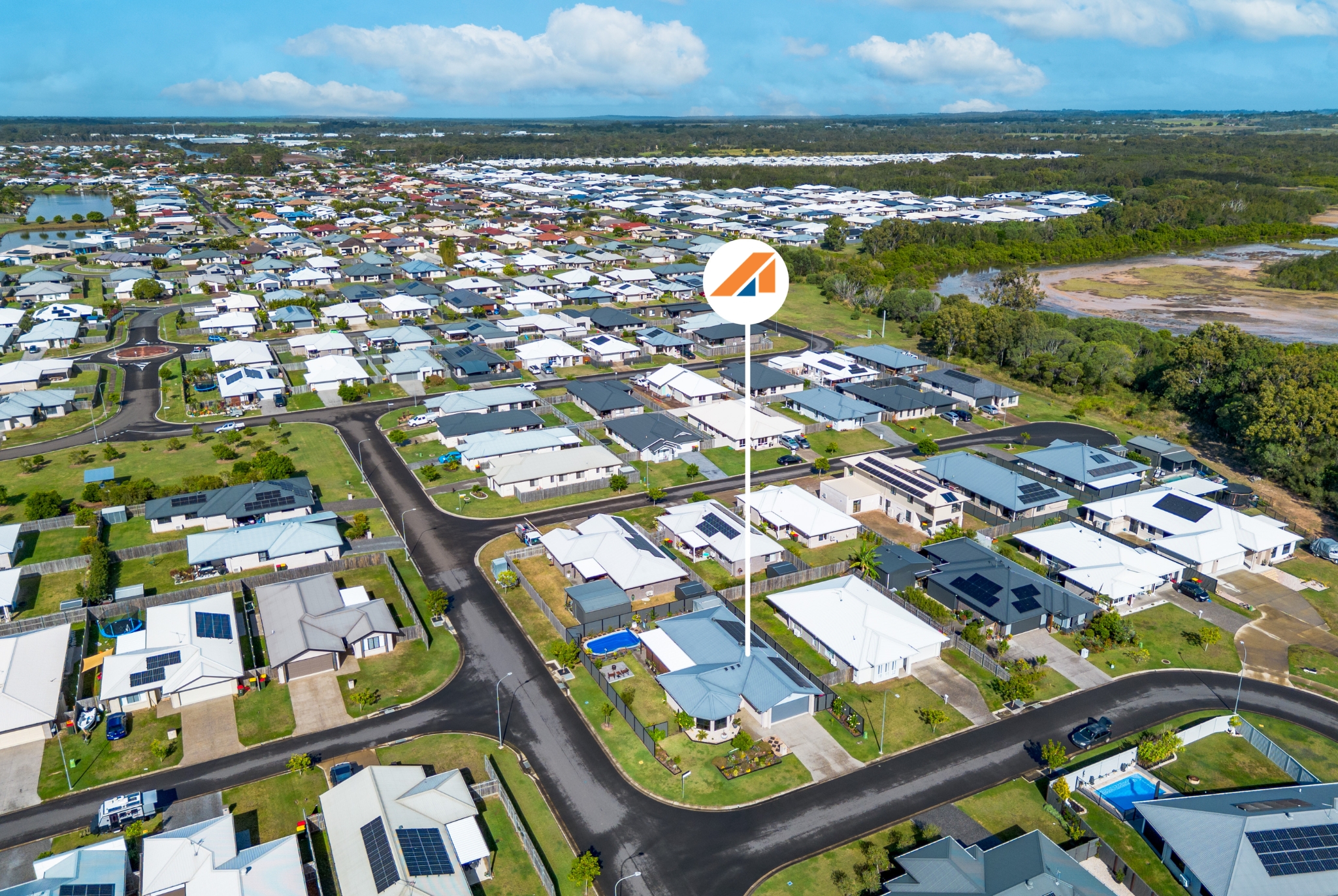 2 Waterside Way, ELI WATERS, QLD 4655 AUS