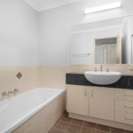 7/30 East Street, SCARNESS, QLD 4655 AUS