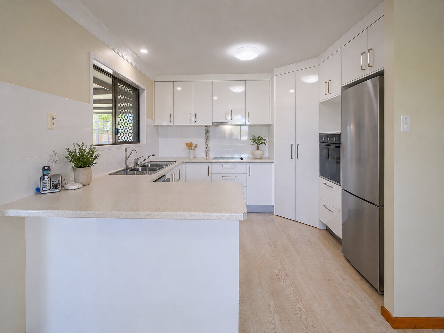 107 Oleander Avenue, SCARNESS, QLD 4655 AUS