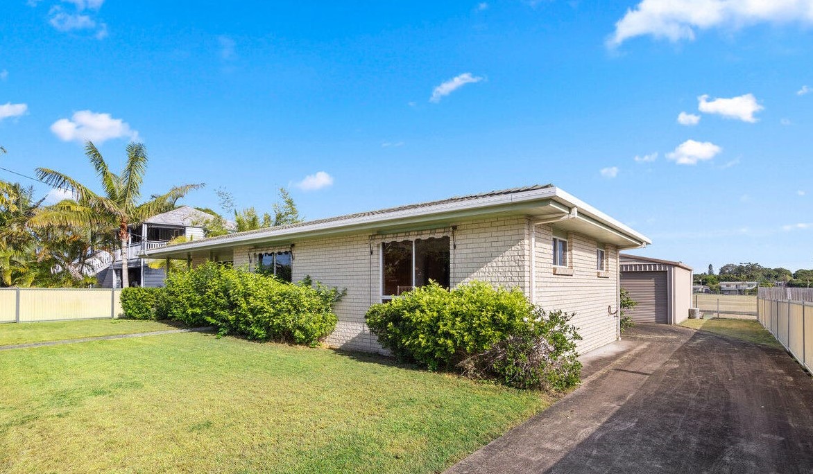 6 Porter Street, POINT VERNON, QLD 4655 AUS