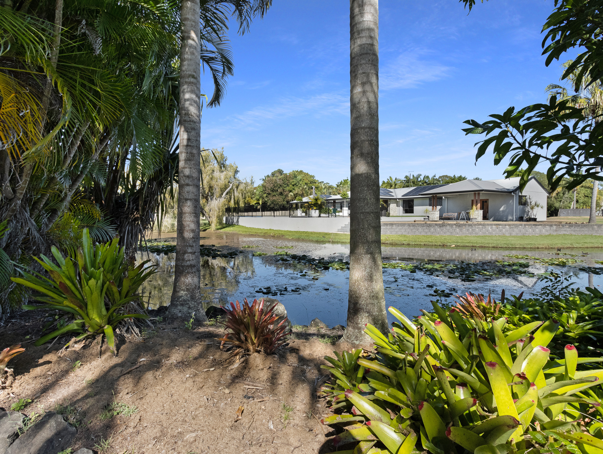 8 Kauri Court, DUNDOWRAN BEACH, QLD 4655 AUS