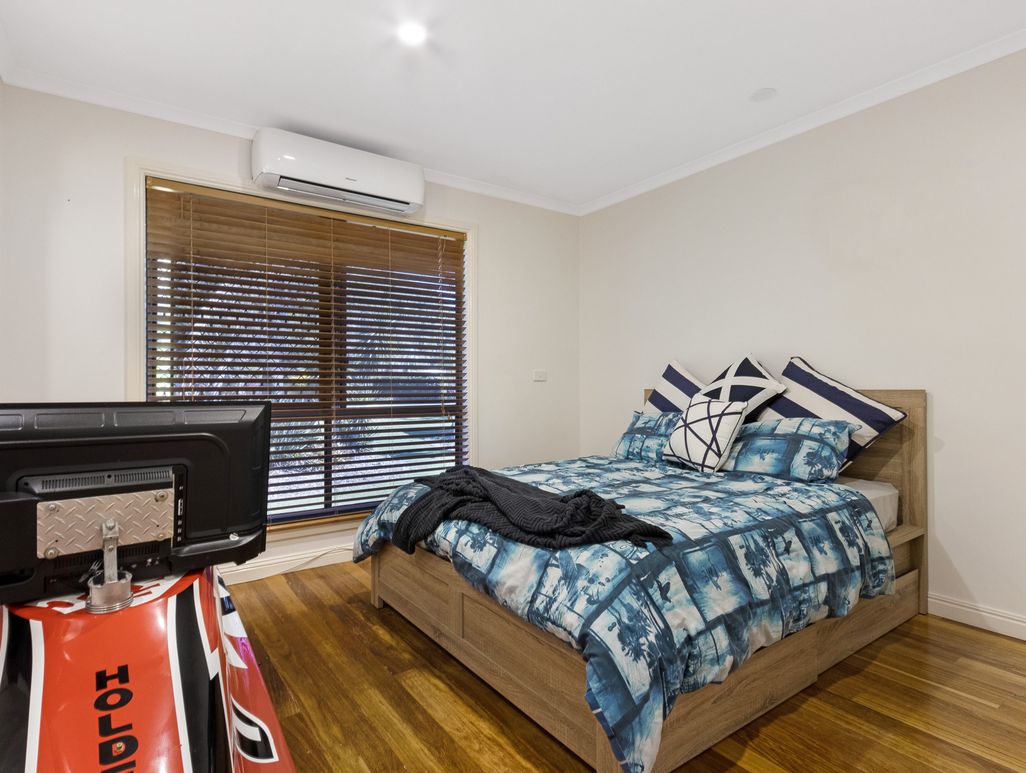8 Kauri Court, DUNDOWRAN BEACH, QLD 4655 AUS