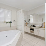 8 Kauri Court, DUNDOWRAN BEACH, QLD 4655 AUS