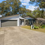 27 Spence Street, POINT VERNON, QLD 4655 AUS
