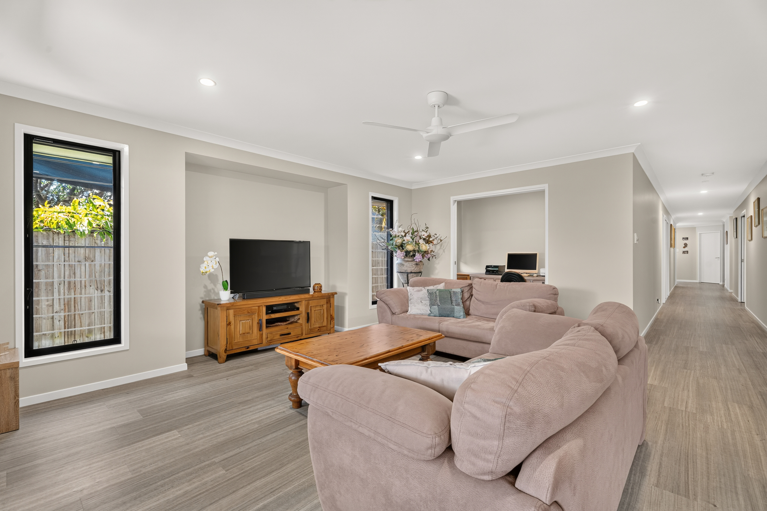 8 View Street, TORQUAY, QLD 4655 AUS