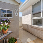 17 Yaringa Avenue, PIALBA, QLD 4655 AUS
