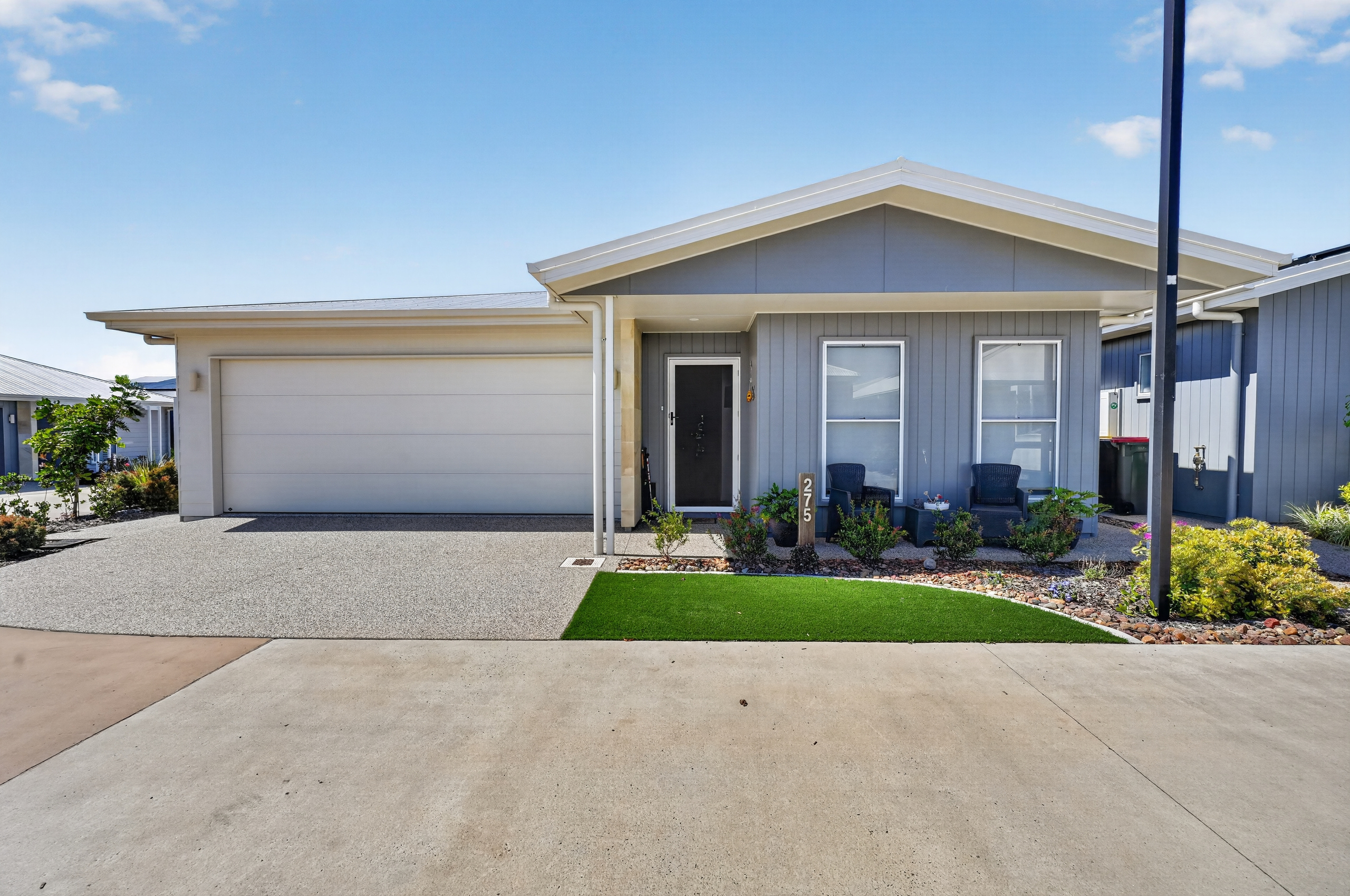 275/5 SERENITY DRIVE, ELI WATERS, QLD 4655 AUS