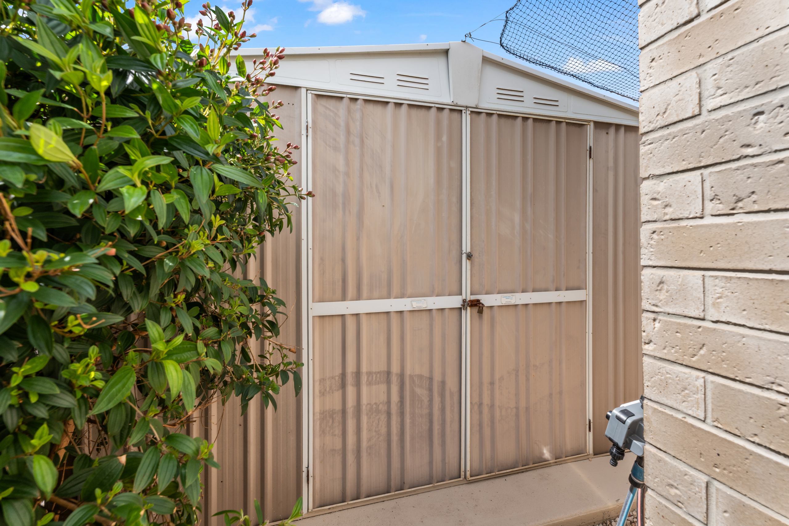 10 Dawes Crescent, URRAWEEN, QLD 4655 AUS