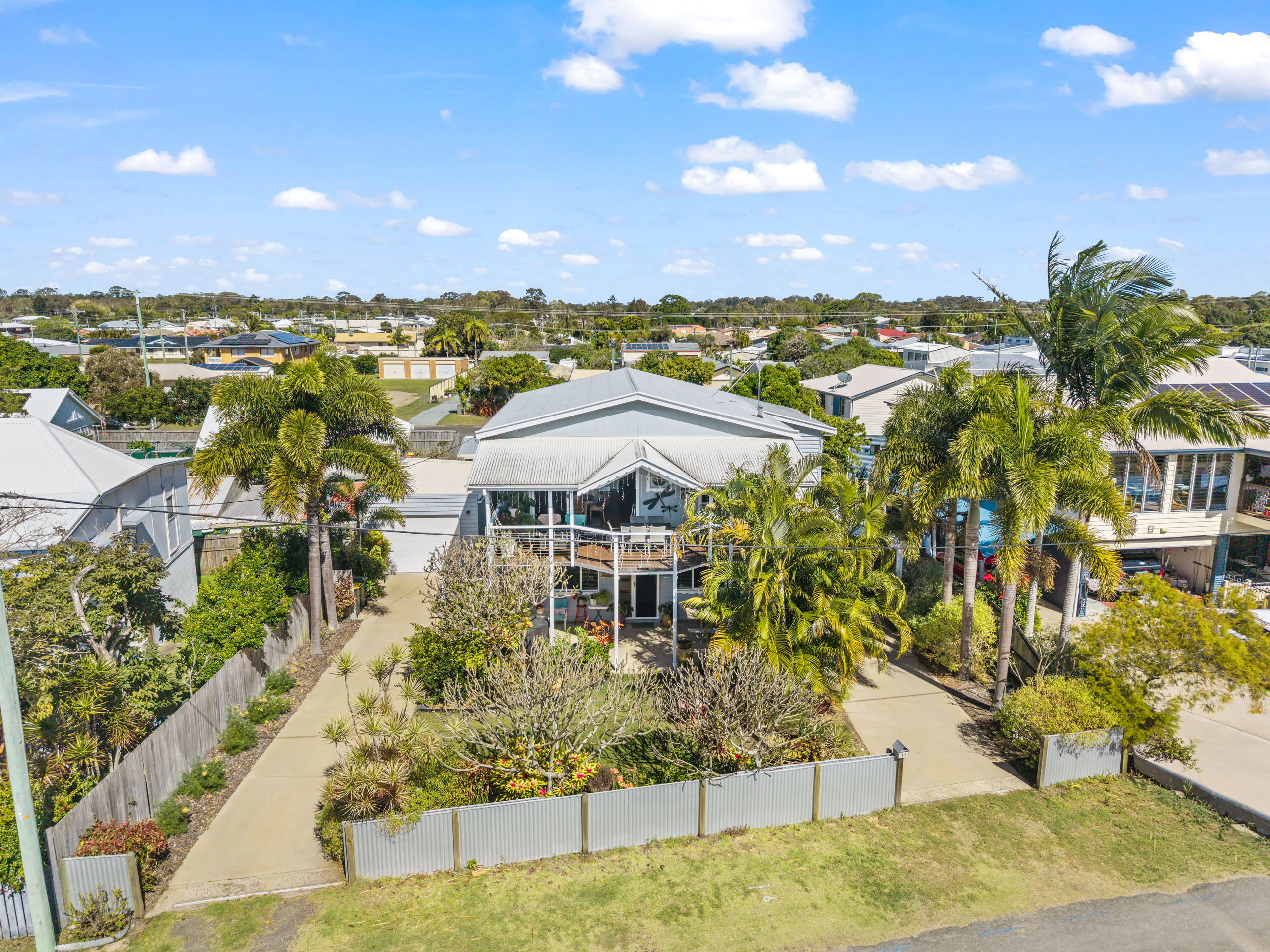 11 Hockley Lane, URANGAN, QLD 4655 AUS