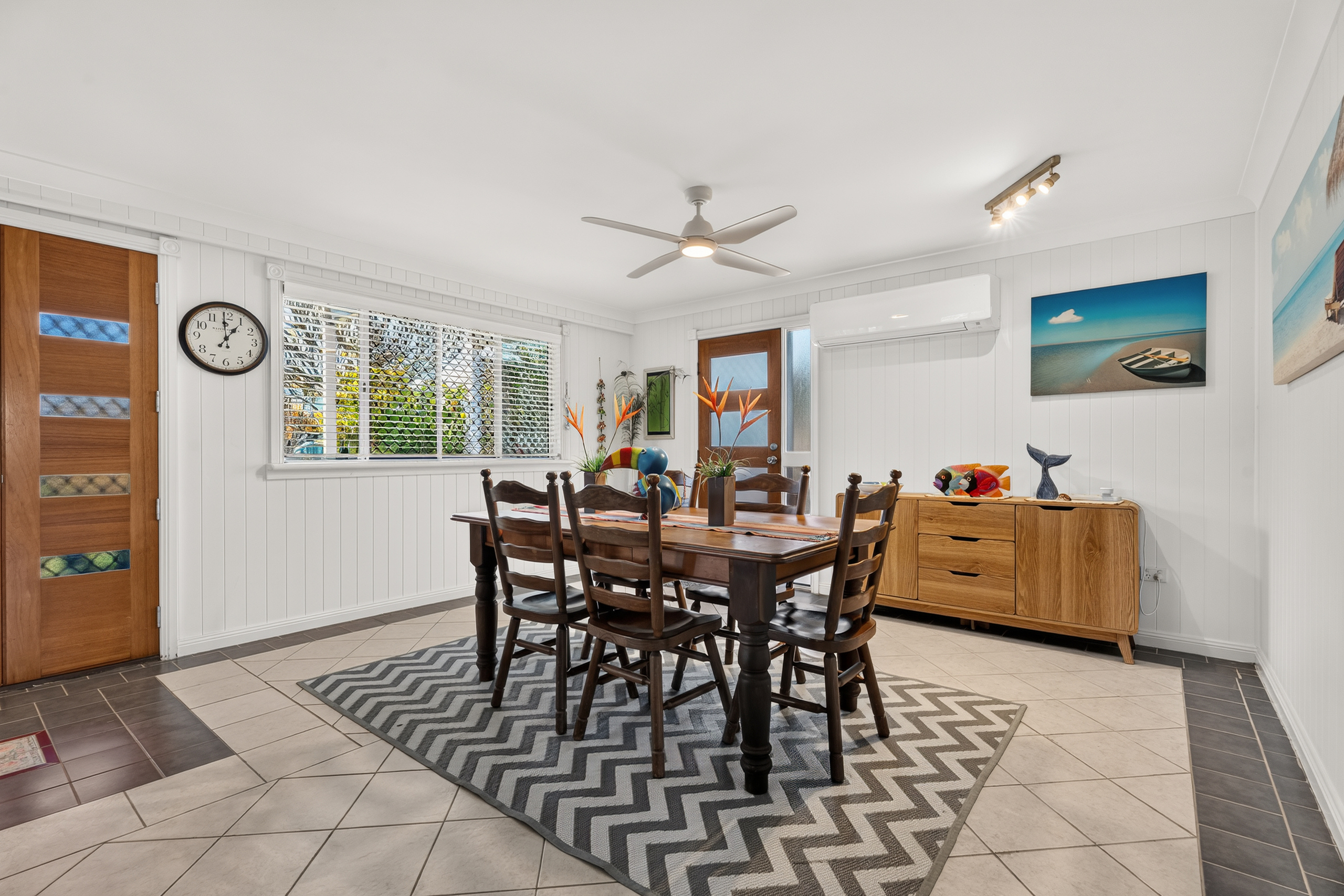 11 Hockley Lane, URANGAN, QLD 4655 AUS