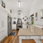 11 Hockley Lane, URANGAN, QLD 4655 AUS