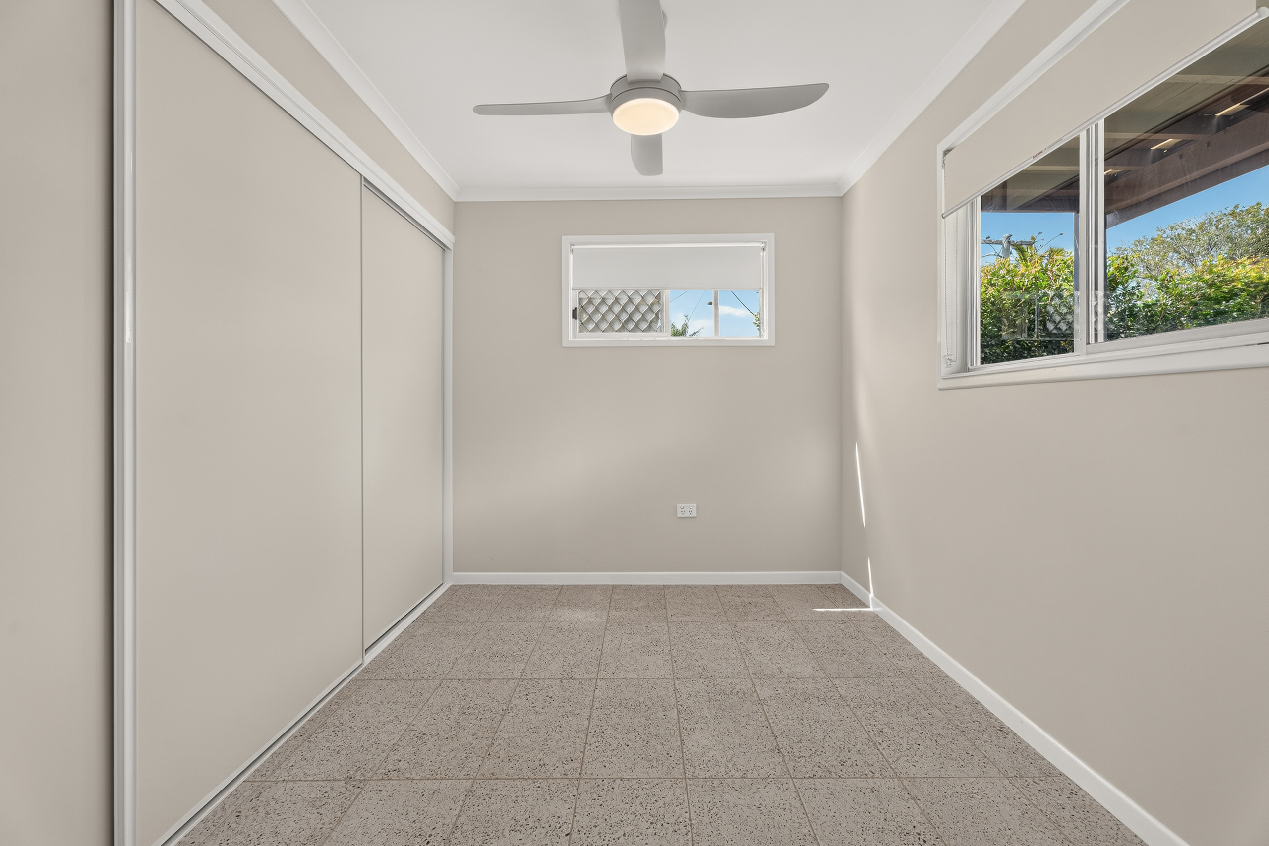 4 Partridge Close, TORQUAY, QLD 4655 AUS