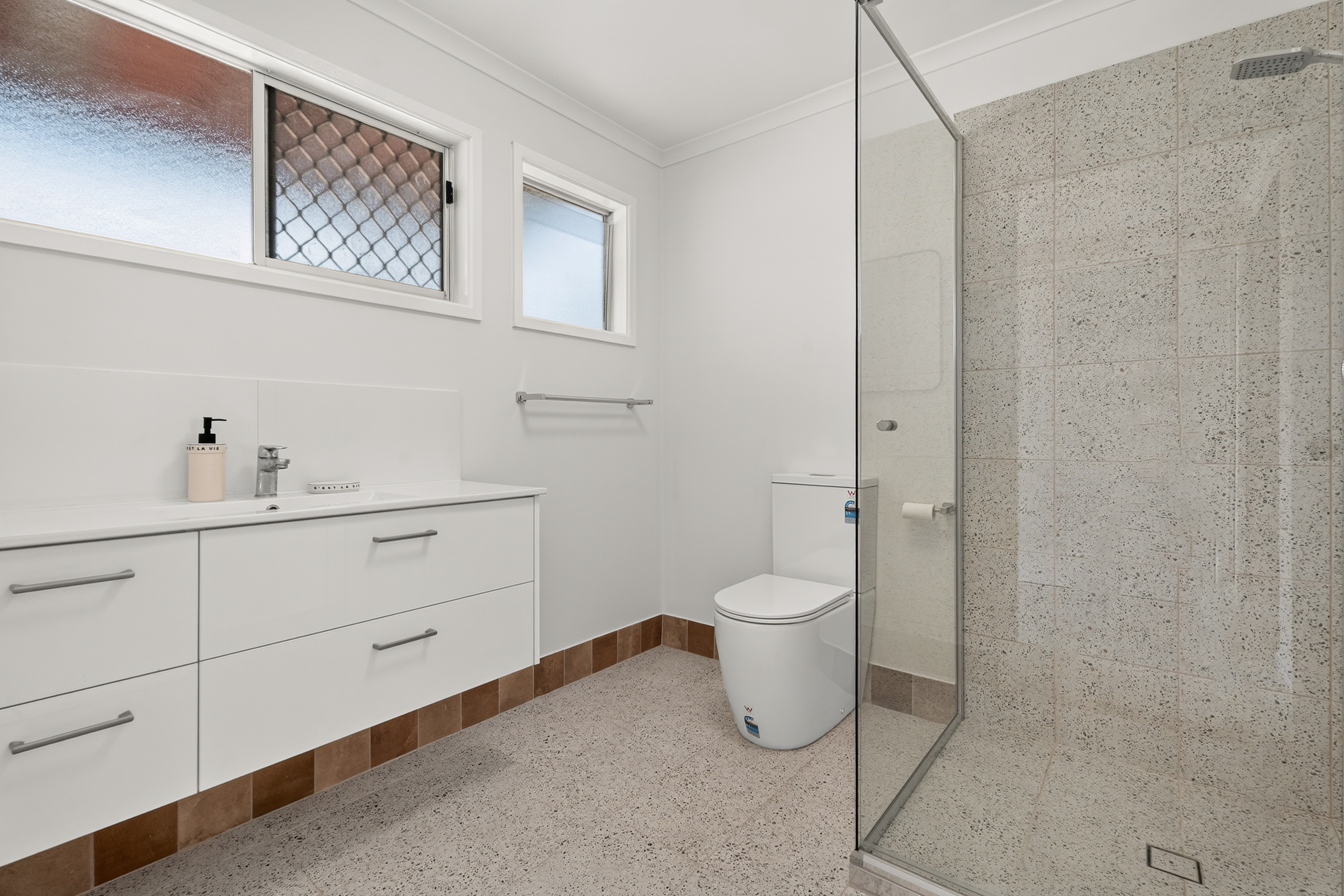 4 Partridge Close, TORQUAY, QLD 4655 AUS