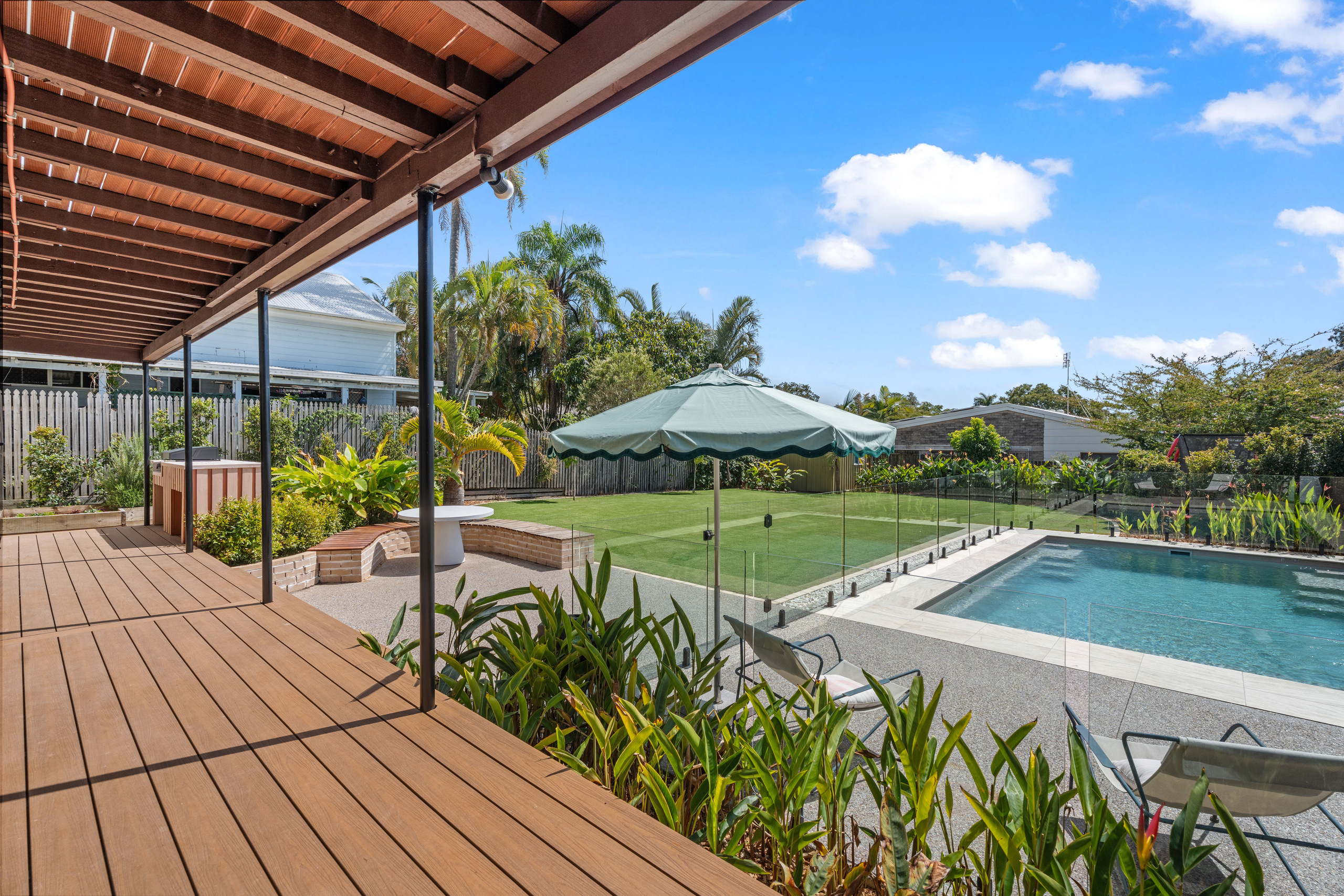 4 Partridge Close, TORQUAY, QLD 4655 AUS