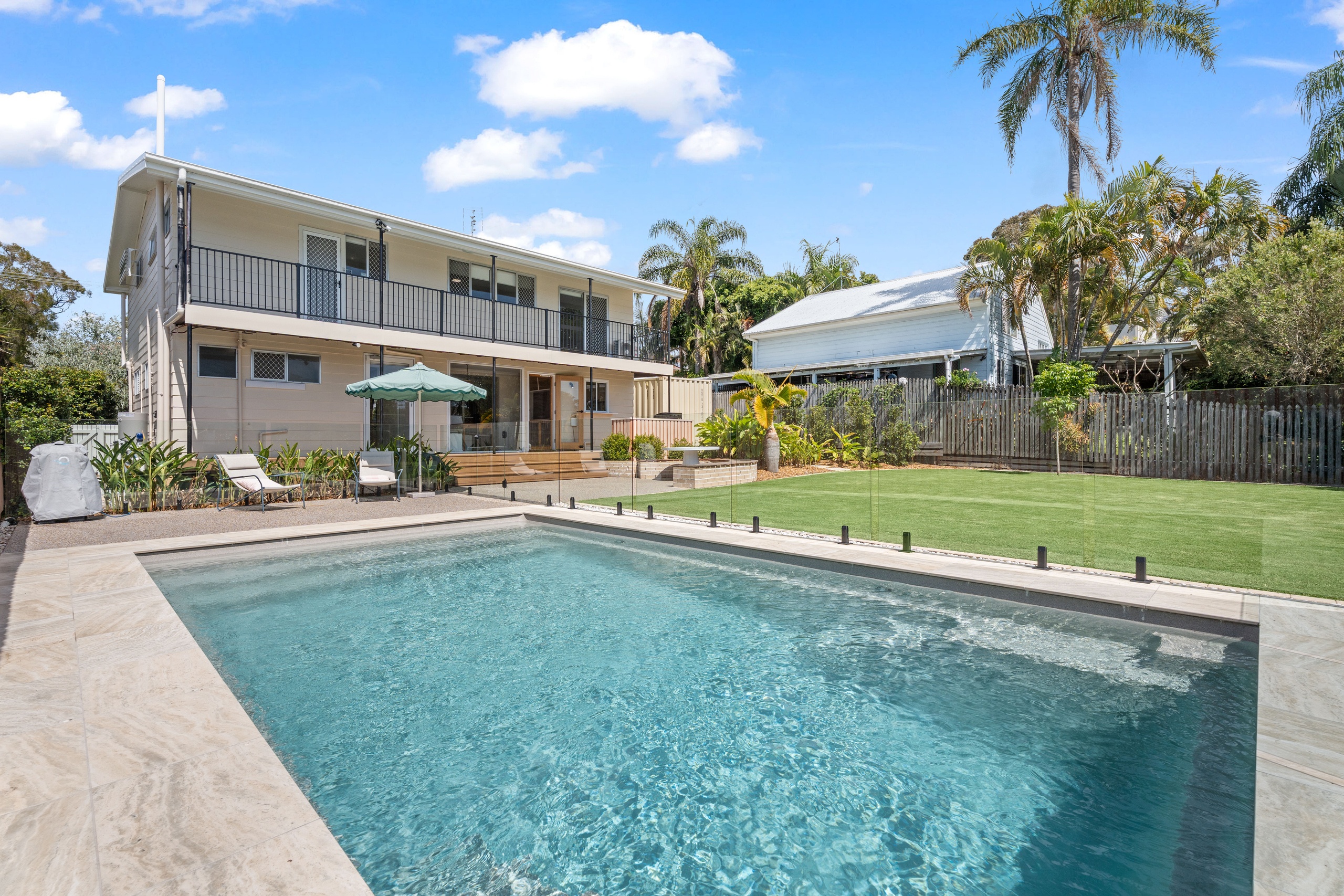 4 Partridge Close, TORQUAY, QLD 4655 AUS