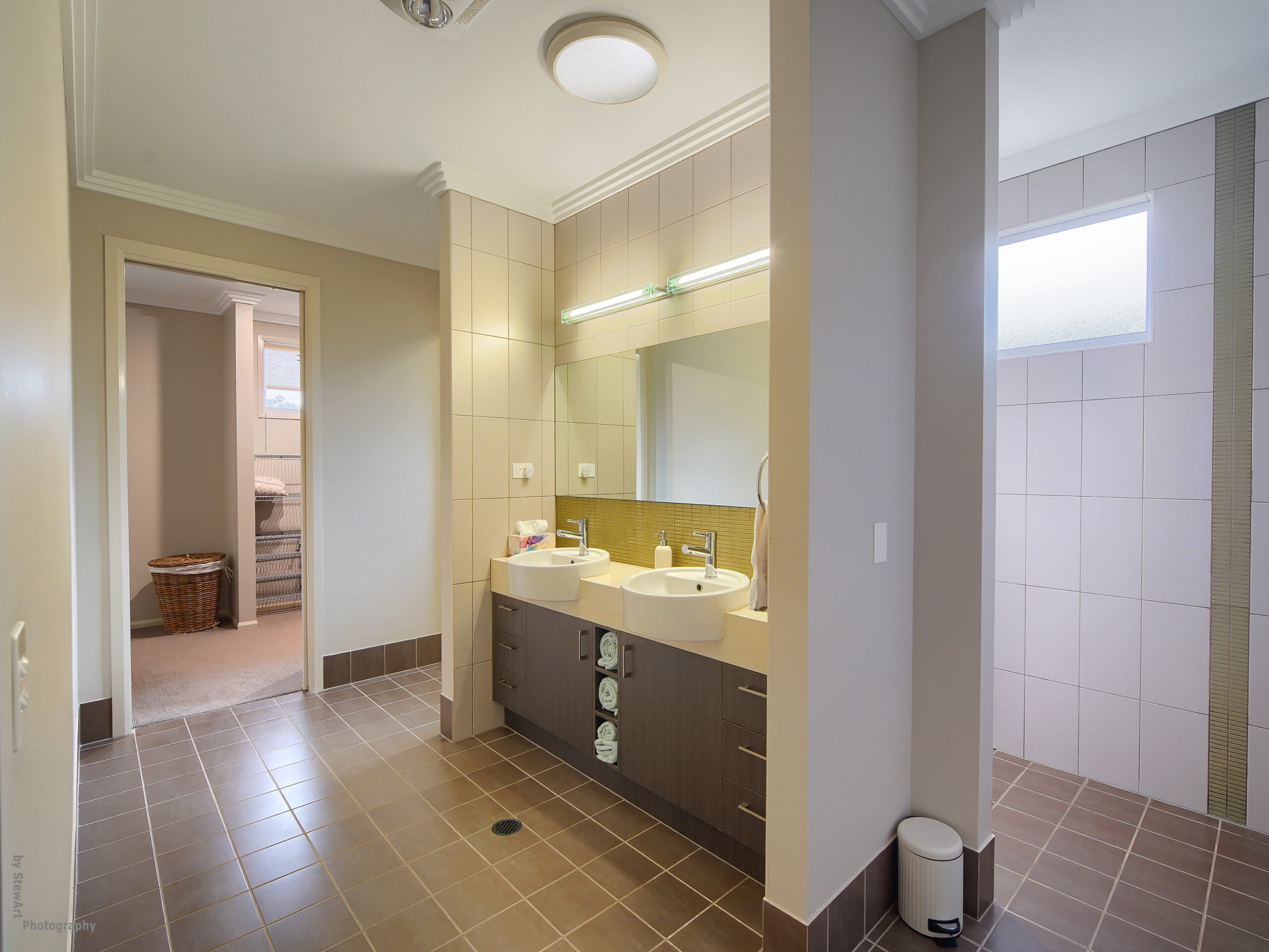 22 Parraweena Court, POINT VERNON, QLD 4655 AUS