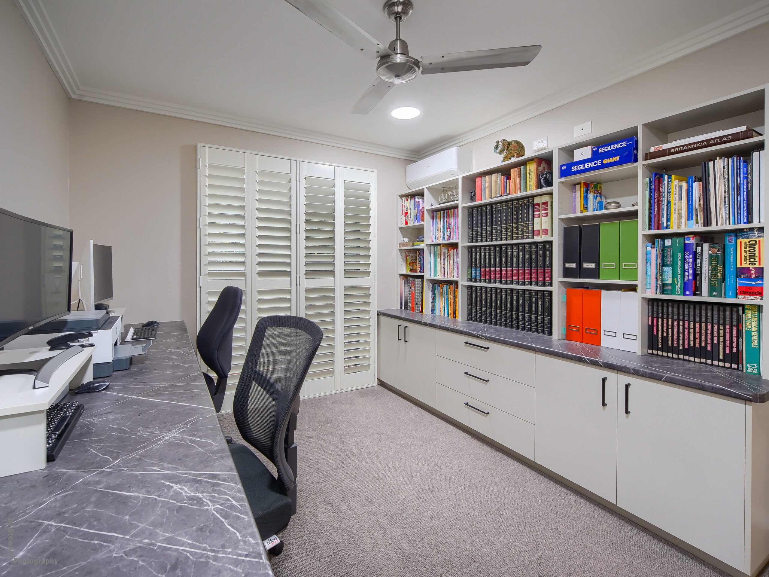 22 Parraweena Court, POINT VERNON, QLD 4655 AUS