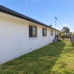 196 Esplanade, POINT VERNON, QLD 4655 AUS