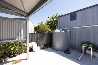 196 Esplanade, POINT VERNON, QLD 4655 AUS