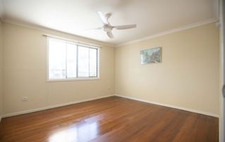 196 Esplanade, POINT VERNON, QLD 4655 AUS
