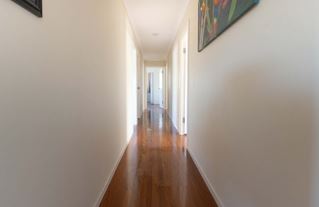 196 Esplanade, POINT VERNON, QLD 4655 AUS