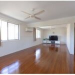196 Esplanade, POINT VERNON, QLD 4655 AUS