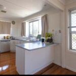 196 Esplanade, POINT VERNON, QLD 4655 AUS