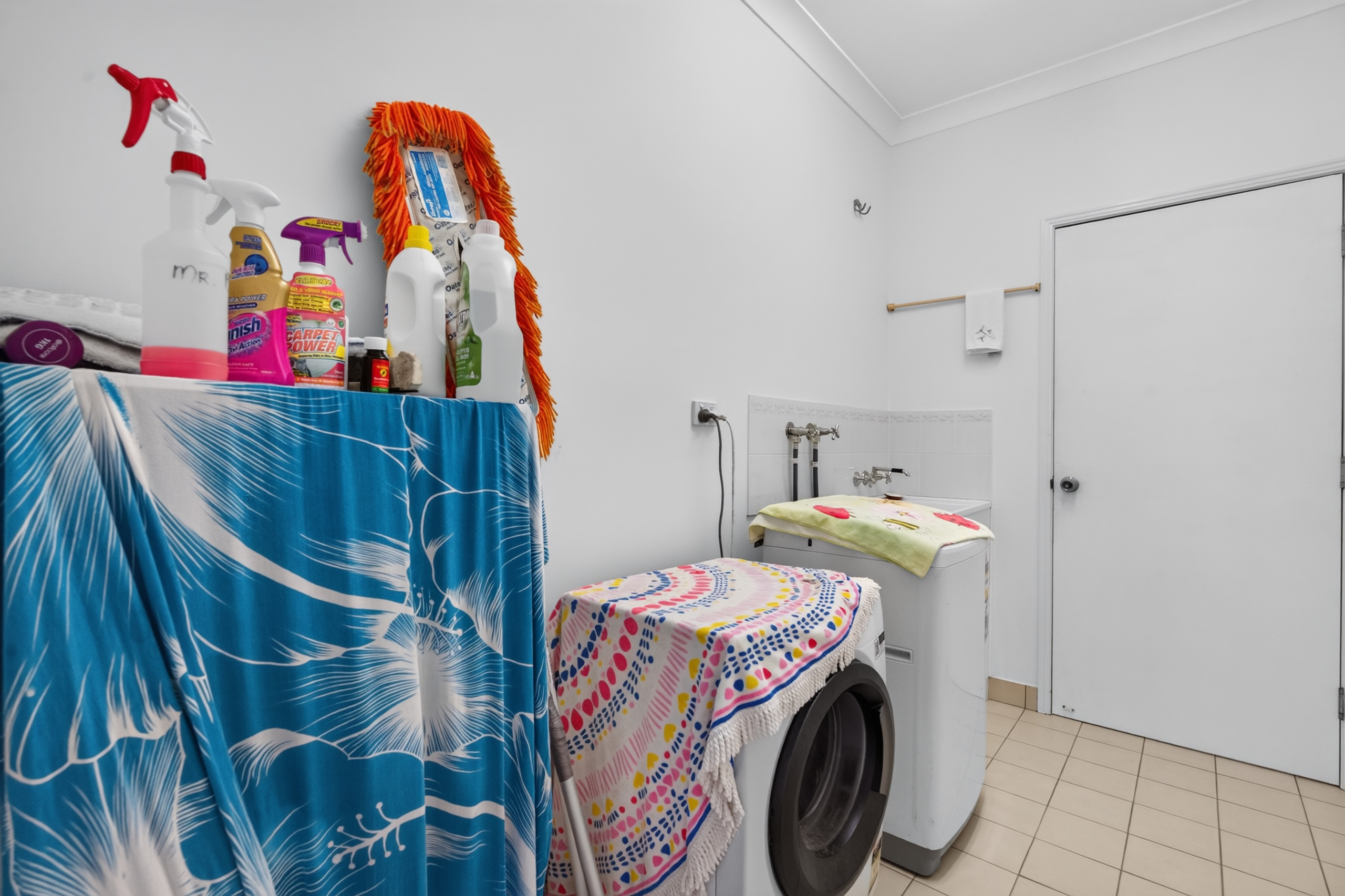 2/119 Freshwater Street, TORQUAY, QLD 4655 AUS