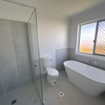 8 Evi Circuit, PIALBA, QLD 4655 AUS
