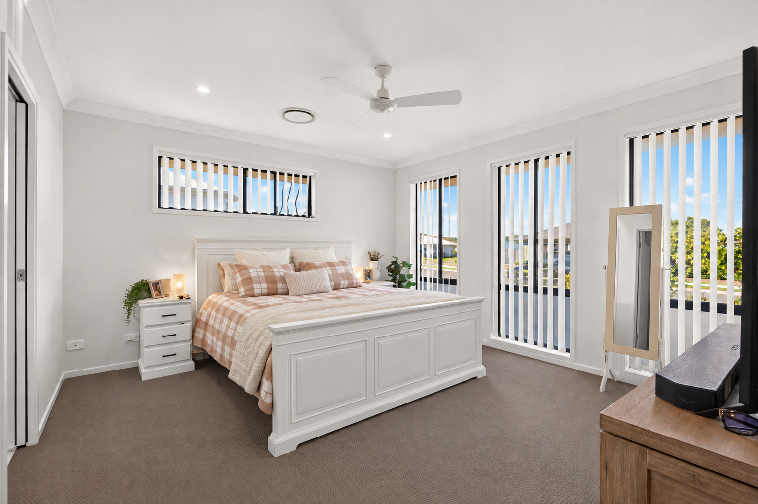 13 Woodruff Crescent, NIKENBAH, QLD 4655 AUS