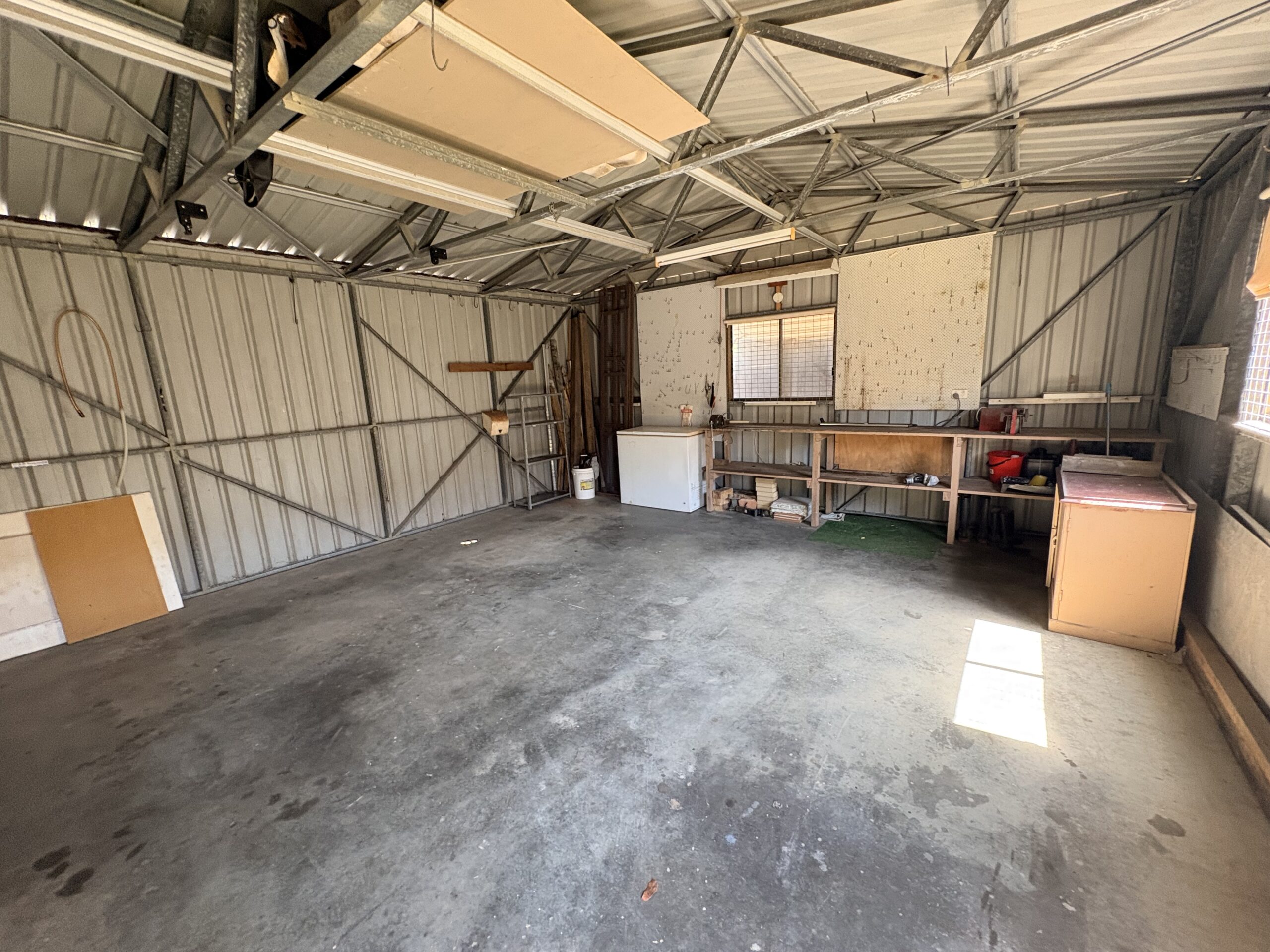 21 Areca Drive, KAWUNGAN, QLD 4655 AUS