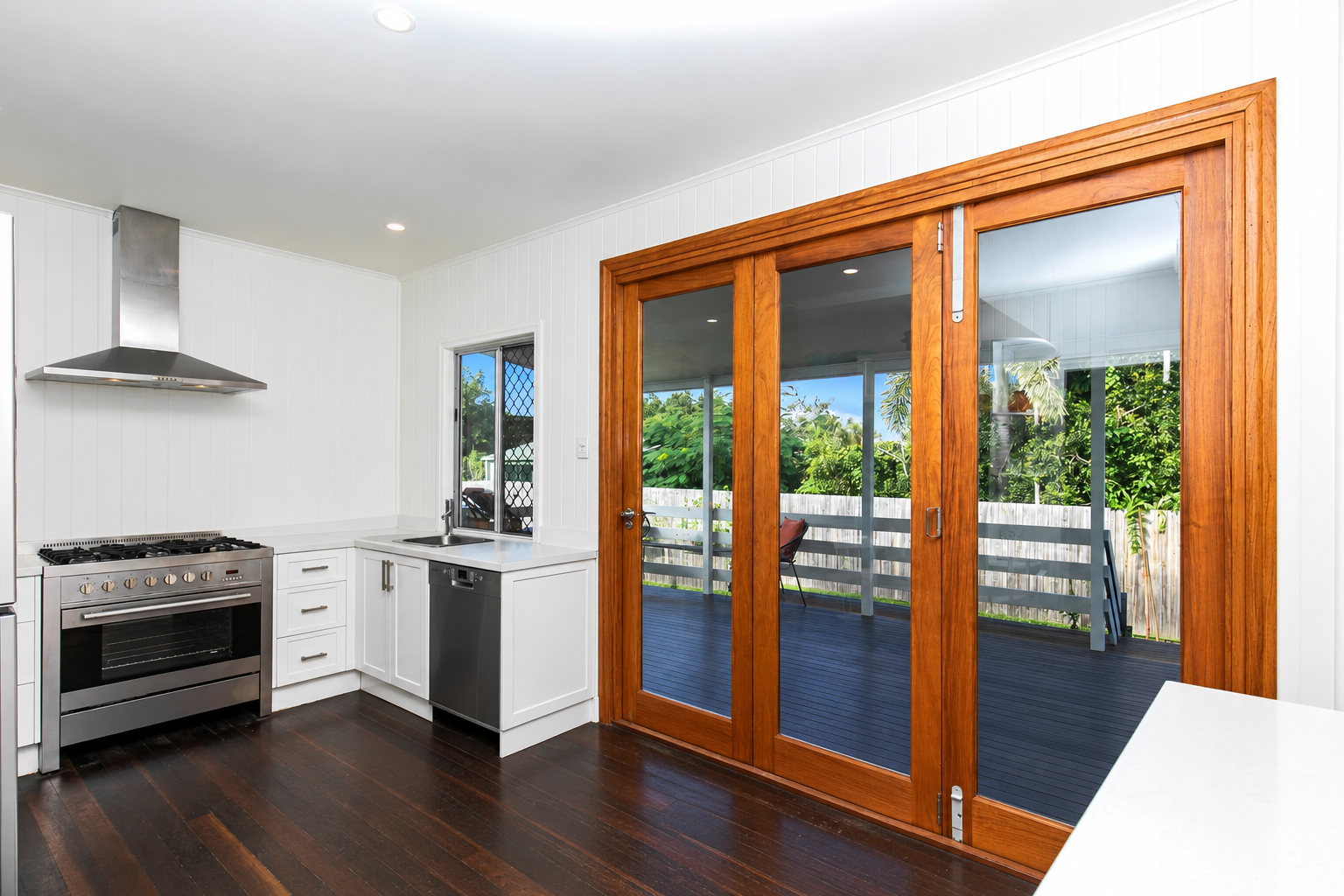 47 Shell Street, URANGAN, QLD 4655 AUS