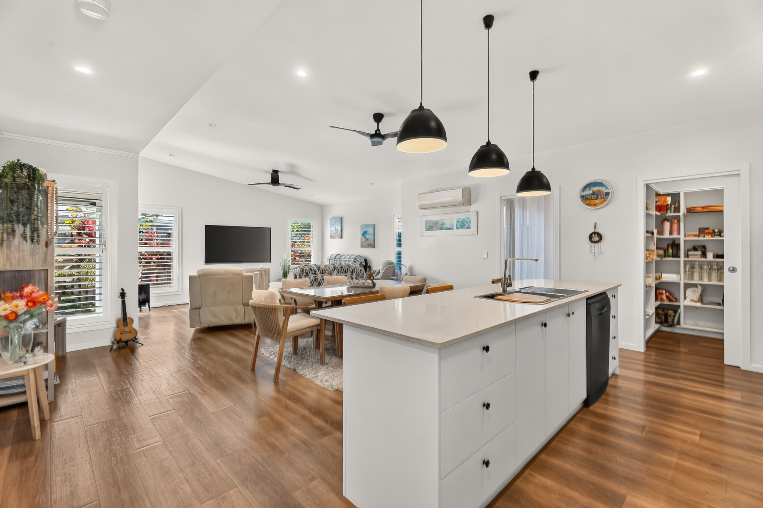 123/5 Serenity Drive, ELI WATERS, QLD 4655 AUS