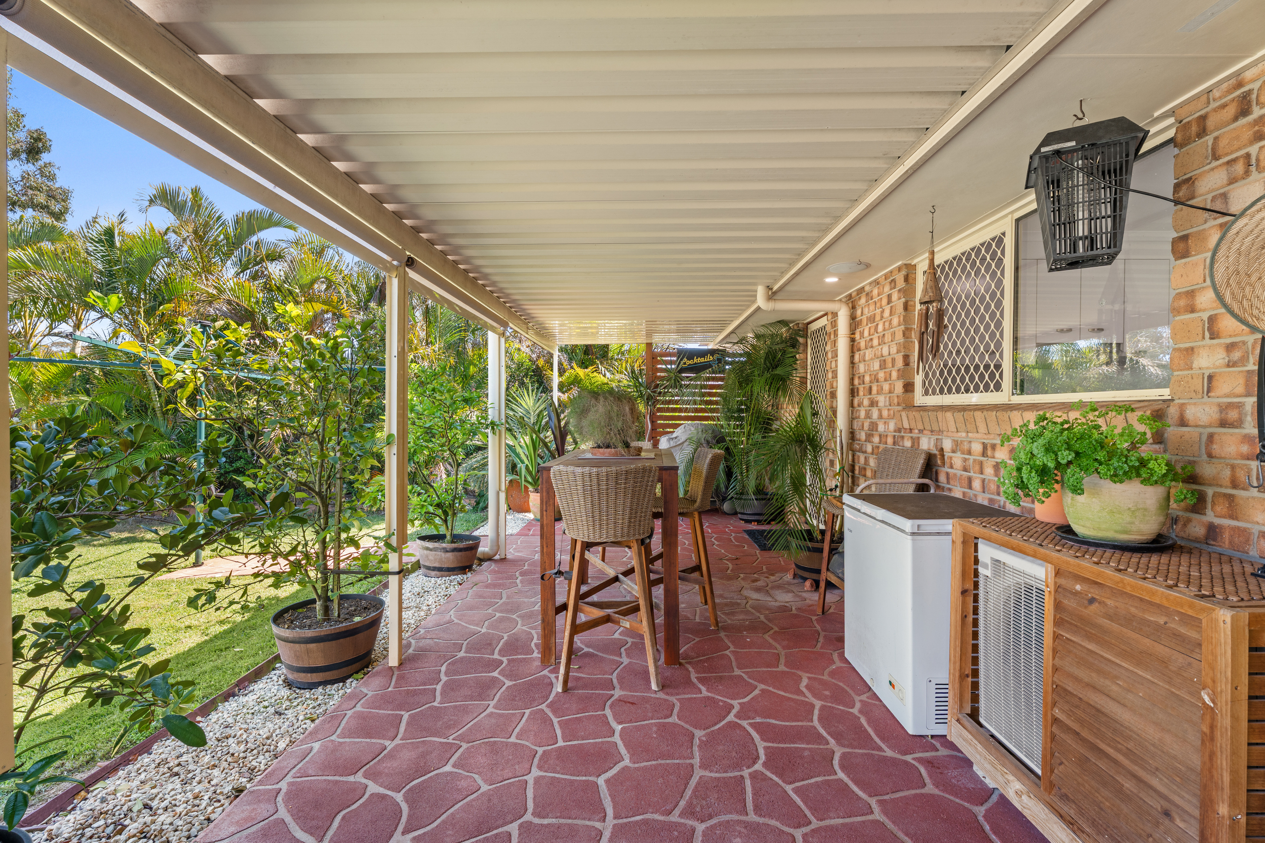 52 Saint Joseph Drive, URRAWEEN, QLD 4655 AUS