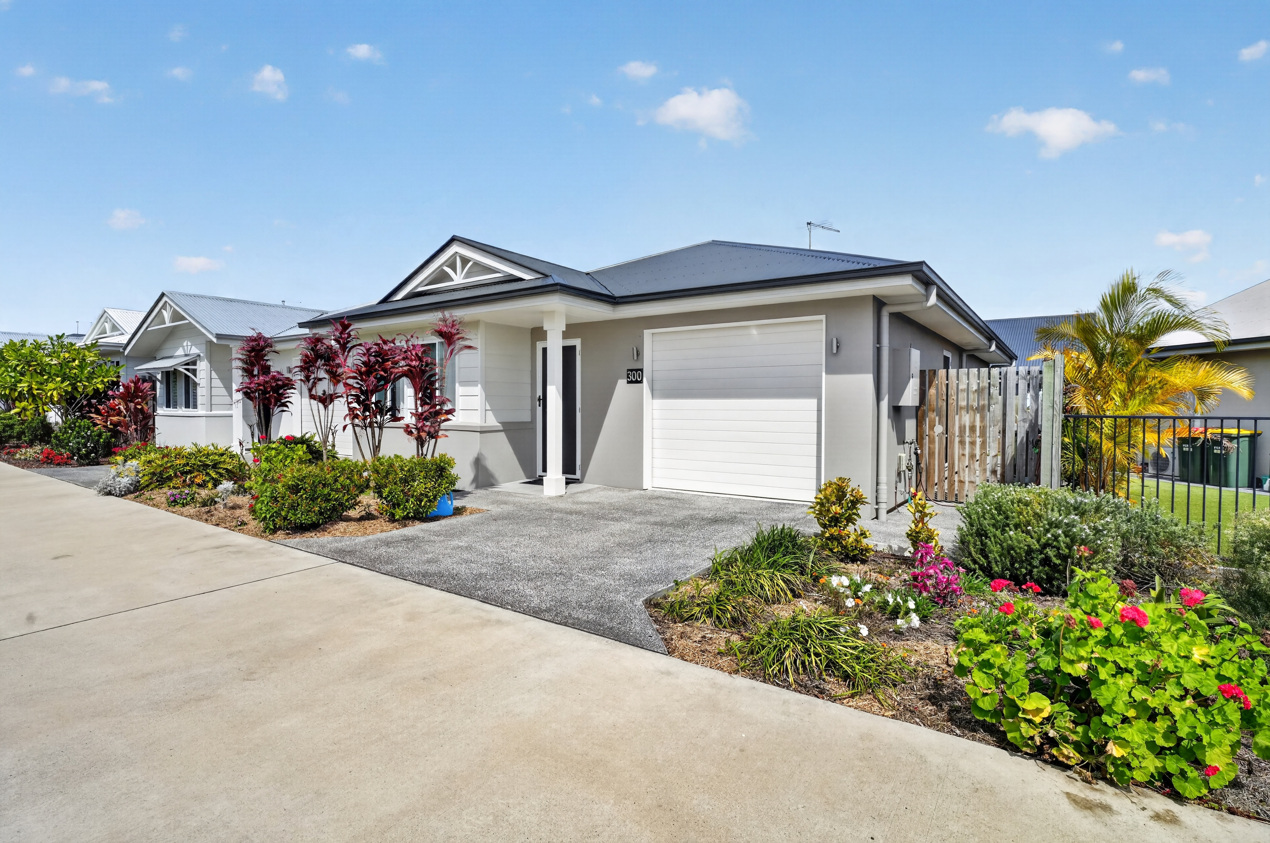 300/2-20 Island View Drive, URANGAN, QLD 4655 AUS
