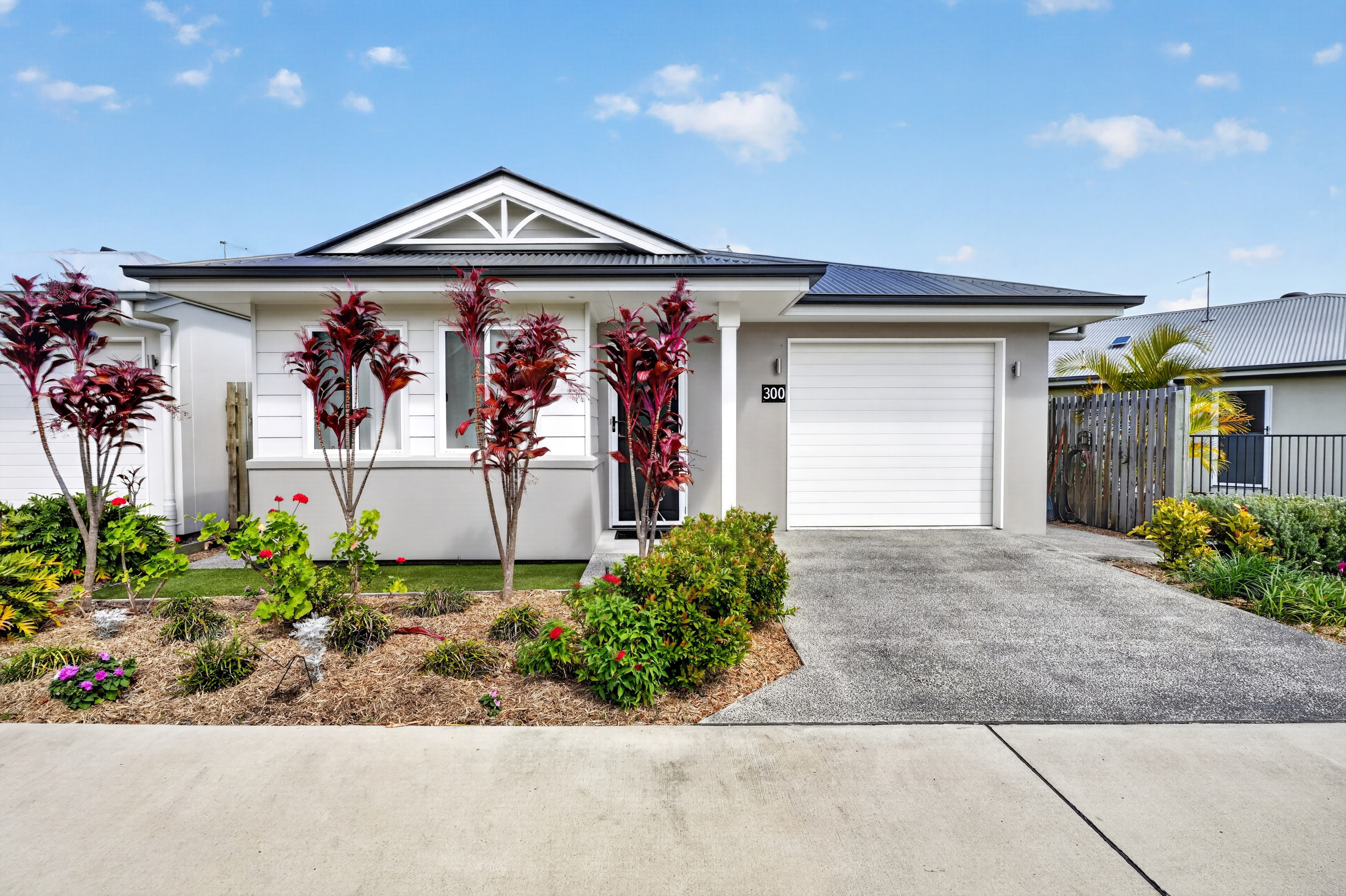 300/2-20 Island View Drive, URANGAN, QLD 4655 AUS