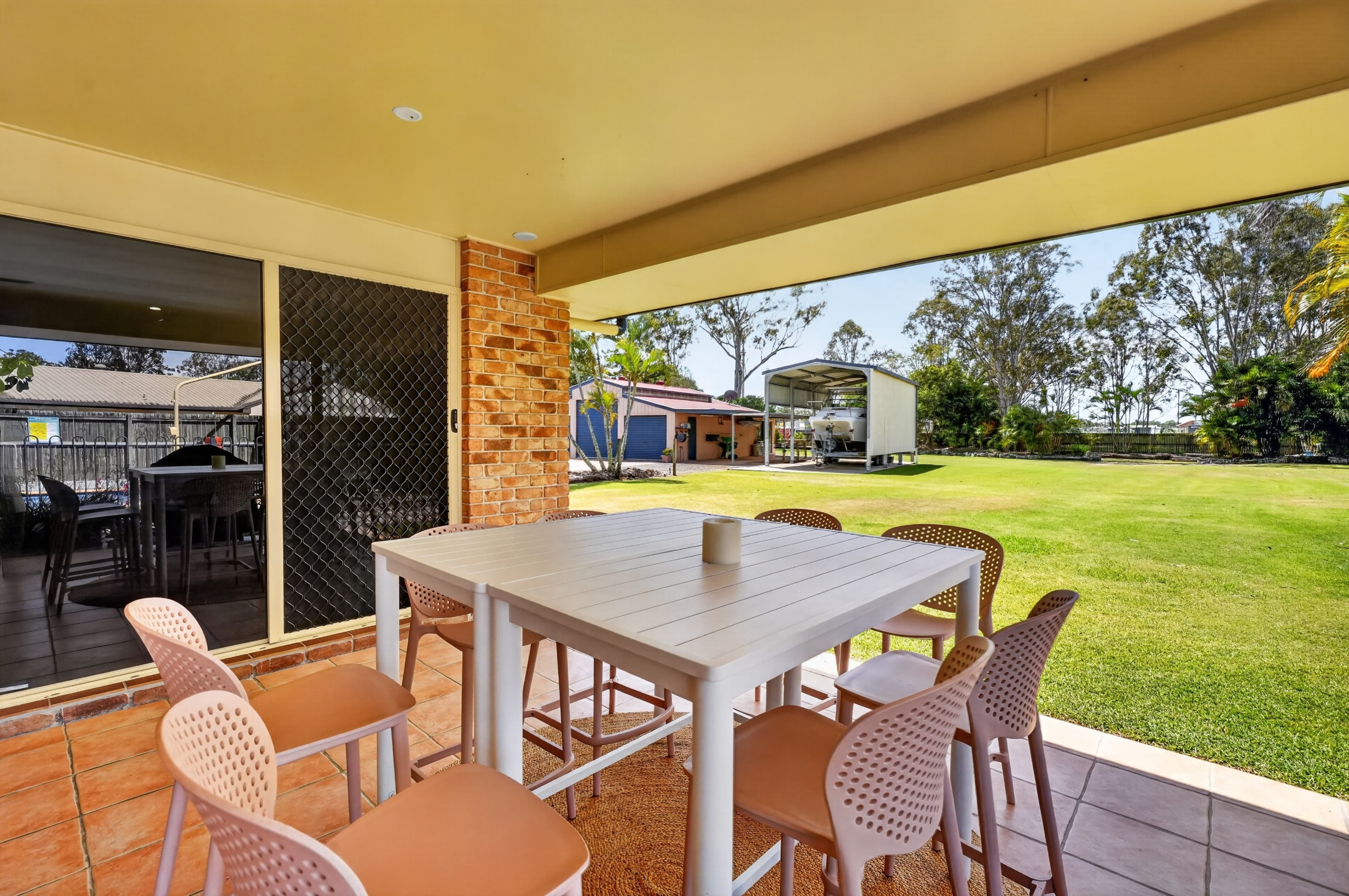14 Kathleen Crescent, WONDUNNA, QLD 4655 AUS