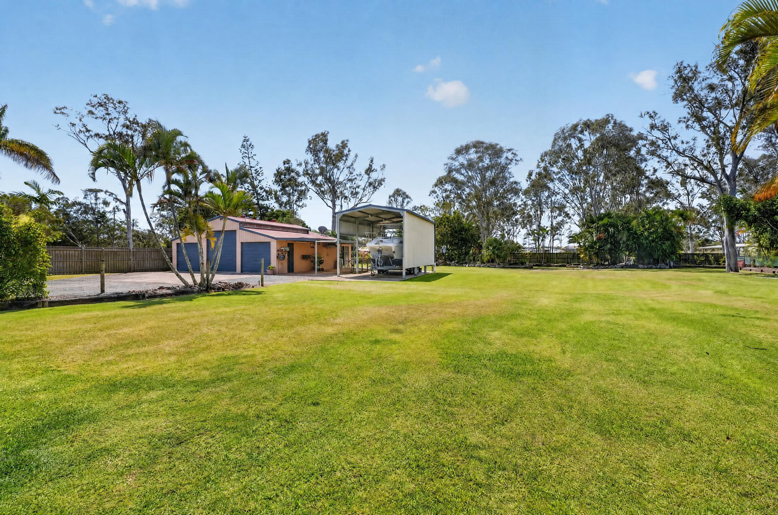 14 Kathleen Crescent, WONDUNNA, QLD 4655 AUS