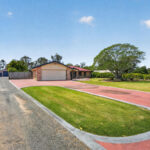 14 Kathleen Crescent, WONDUNNA, QLD 4655 AUS
